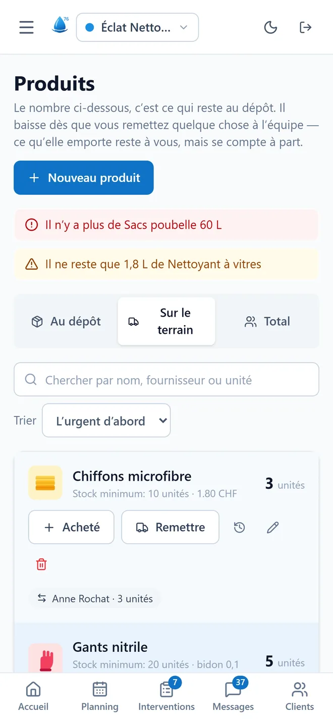 L’écran Produits : le stock au dépôt et sur le terrain, avec les alertes de minimum.